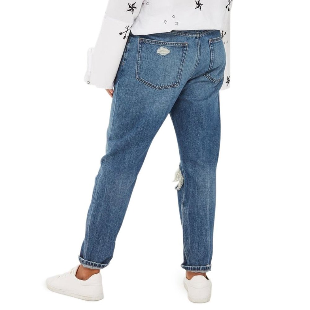 Top Shop High Rise Distressed Boyfriend Jean sz 30